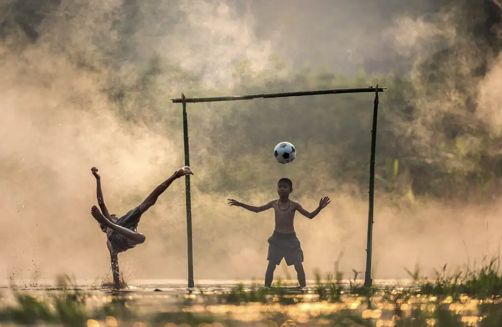 15 Benefícios de Praticar Futebol